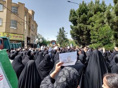 تشییع ۲ شهید سرافراز در شهرستان‌های ابهر و خرمدره
