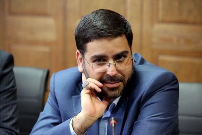 واکنش مشاور عراقچی به خبرسازی درباره پرواز وزیر خارجه