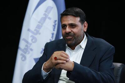 عضو هیات رئیسه مجلس:  قبلا هشدار داده بودیم که در صورت تحمیل فشارهای بیشتر، تنگه هرمز مسدود خواهد شد/ ایران ممکن است تعلیق عضویت و یا خروج از NPT را در دستور کار قرار دهد