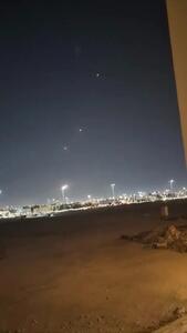 ویدیویی از حمله موشکی ایران به پایگاه العدید در قطر
