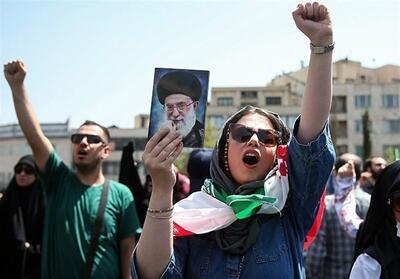 درخشش نسل جدید در بزنگاه تاریخی/ دشمن ناکام در جداسازی جوانان از وطن - تسنیم
