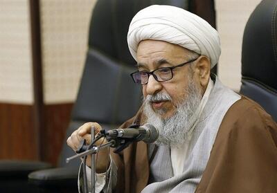 مروجی طبسی: ملت ایران در کنار رهبر انقلاب بر دل دشمن وحشت انداخته است - تسنیم