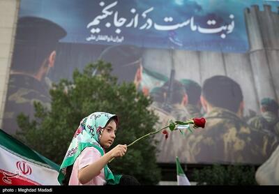 تصاویر تسنیم از تجمع مردمی در حمایت از نیرو‌های مسلح