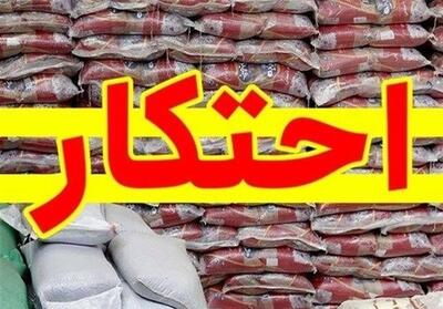 انبار احتکار کالای اساسی در بجستان لو رفت - تسنیم