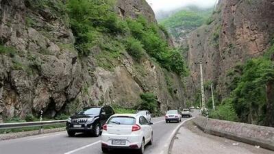 ترافیک روان در محورهای مواصلاتی/ محدودیت یک‌طرفه در چالوس عصر امروز اعمال می‌شود