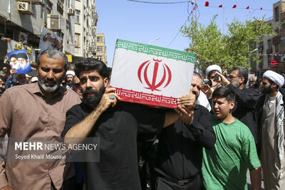 پیکر مطهر سردار شهید غلامرضا محرابی در اهواز تشییع می‌شود