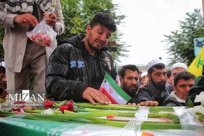 عکس/ تشییع پیکر شهید مدافع وطن «حامد ربانی»