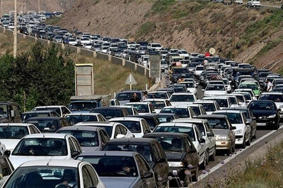 ترافیک سنگین و نیمه‌سنگین در مسیرهای ورودی به تهران