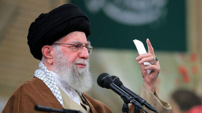 90 میلیون ایرانی در یک صف / رهبر انقلاب از حماسه همبستگی ملی گفت