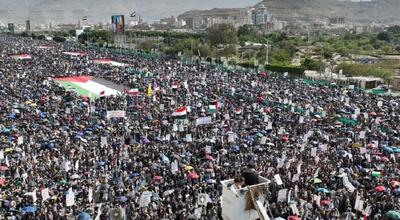 راهپیمایی میلیونی یمنی‌ها با عنوان «تبریک به ایران»