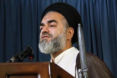 امام جمعه موقت اصفهان: آژانس و اروپا باید عذرخواهی و جبران خسارت کنند