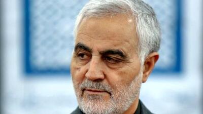 سفر در زمان/  «سردار سلیمانی در کنار 4 همرزم اش» در سنگر/ دهه 60