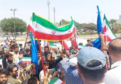 راهپیمایی اهل سنت بوشهر در محکومیت تجاوز آمریکا و اسرائیل به خاک ایران - تسنیم