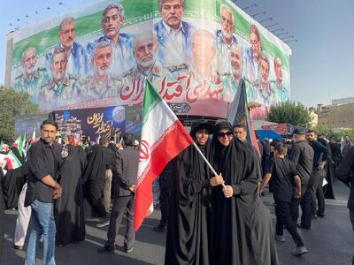 آغاز مراسم تشییع شهدای اقتدار در تهران با حضور زودهنگام مردم + عکس