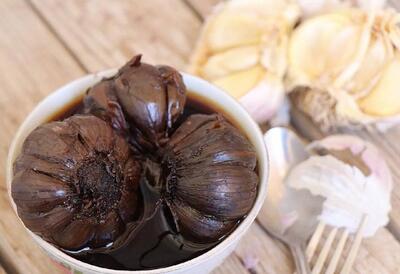 طرز تهیه ترشی سیر با طعم هفت ساله در چهل روز