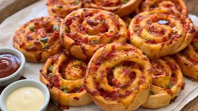 طرز تهیه پیتزا حلزونی، فینگرفود مناسب تولدها