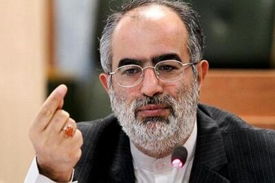حسام الدین آشنا: به امثال من اطمینان دهید که حرف‌مان پخش می‌شود! |  انصاف نیوز