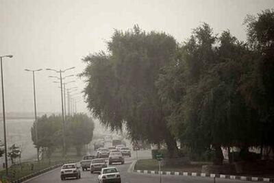 باد شدید و گردوخاک در ۱۳ استان