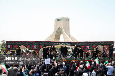 تشییع پیکر ۶۰ شهید اقتدار در تهران - ۴