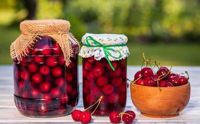 طرز تهیه کمپوت گیلاس خانگی با ماندگاری بالا و طعم عالی
