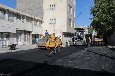 نایب رئیس کمیسیون عمران، حمل‌ونقل و ترافیک شورای اسلامی شهر مشهد: نهضت آسفالت شهرداری مشهد در حال ورود به مرحله‌ای پرشتاب و موثر است