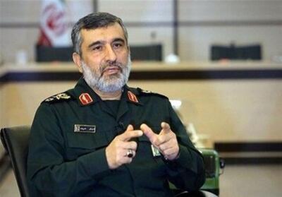 اولین تصاویر از مزار سرداران شهید حاجی‌زاده و سلامی