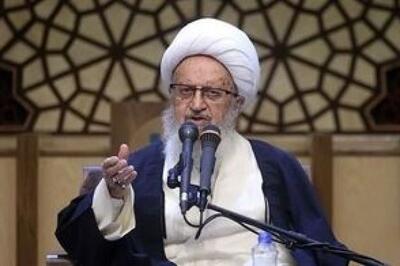 آیت الله مکارم شیرازی فتوا داد : هر شخص یا رژیمی، رهبری و حاکمیت را تهدید کند، حکم محارب دارد