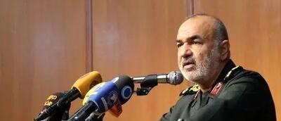 همسر سردار سلامی در آئین خاکسپاری در حرم عبدالعظیم حسنی +عکس