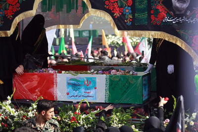 سه ضلعی قدرت ایران
