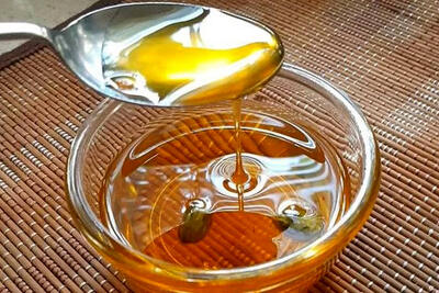 شربت بار حرفه‌ای و براق برای شیرینی و کیک؛ طرز تهیه + نکات طلایی