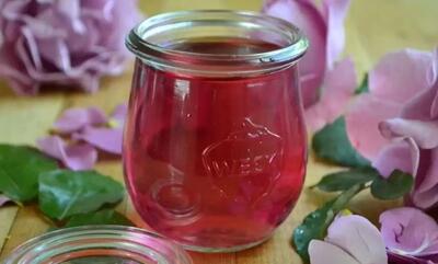 طرز تهیه شربت گل محمدی؛ سنتی و خوشمزه