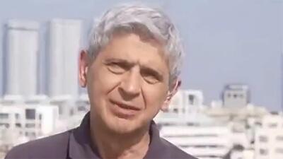 خبرنگار BBC در اسرائیل : اینجا در مرکز تل آویو همه جا خراب شده و ویرانی‌ها گسترده است / از مناطق نظامی آسیب دیده نمی گذارند گزارش تهیه کنیم (فیلم)