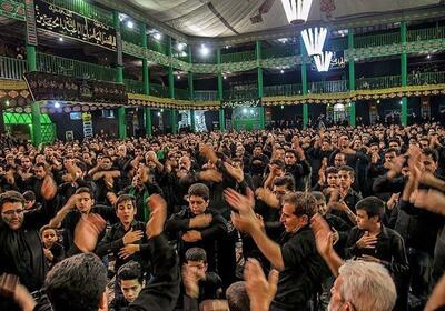 عزاداری باشکوه مردم با نوحه یزدی