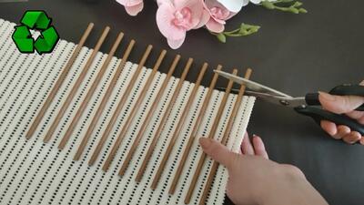 من تعداد زیادی جای جواهرات تولید می کنم و همه آنها را می فروشم !