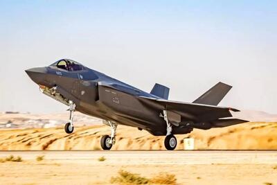 فرود اضطراری جنگنده F-35B انگلیس در هند به دلیل نقص فنی