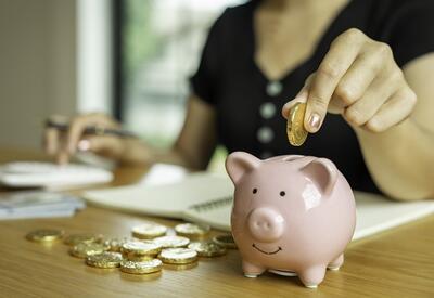 بهترین راه پس انداز خانم خانه دار برای روز مبادا