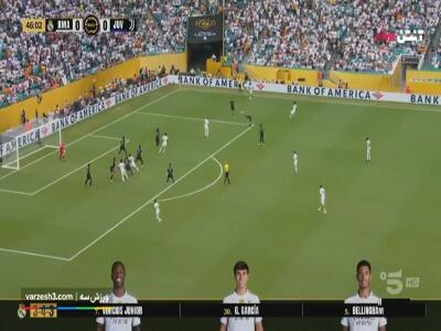 ضربه خطرناک والورده از کنار دروازه به بیرون رفت