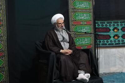امام جمعه بندر عباس ترامپ و نتانیاهو را شمر و یزید خطاب کرد