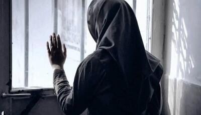 دختر آفتاب‌ مهتاب‌ ندیده محسور مرد قاچاقچی شد