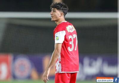 یعقوب برادعی ستاره جوان پرسپولیس دست خود را به تیغ جراحان سپرد