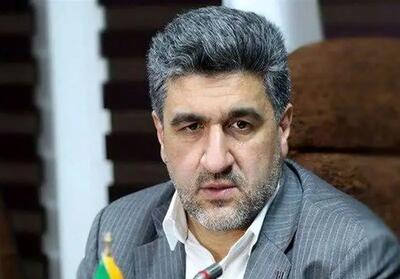 نگران نباشید / پایوزیر اقتصاد و رییس کل بانک مرکزی بورس باز شد