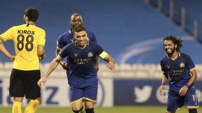مهاجم معروف اعراب فوتبال عربستان را با پیراهن الهلال دور زد!