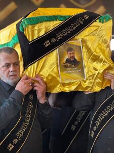 تشییع پیکر شهید ابوعلی محافظ سرشناس شهید سید حسن نصر الله در بیروت