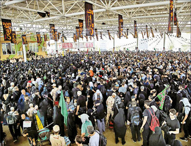 ازدحام شدید زائران عتبات عالیات در مرز مهران + فیلم