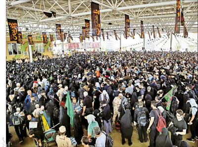 ازدحام زائران در مرز مهران انتظار ۳ ساعته بدون پاسخگویی مسئولان (فیلم)