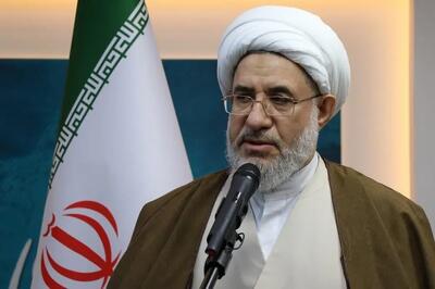 عضو مجلس خبرگان: دولت و رئیس‌جمهور آمریکا، به عنوان کافر حربی تعریف می‌شوند و مال و جان آن‌ها برای ما مباح است