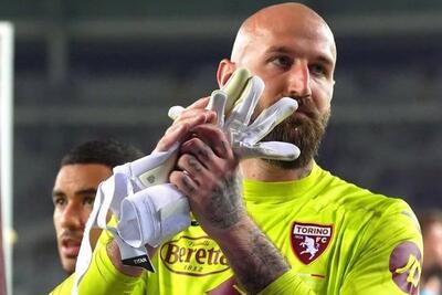 دروازه‌بان موردنظر منچستریونایتد با ناپولی به توافق رسید
