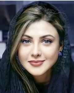 استایل خفن آزاده صمدی+ عکس