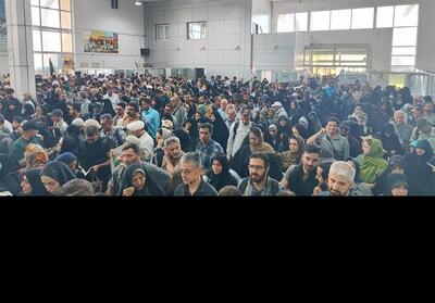 استاندار ایلام: تردد زائران در مرز مهران آرام و منظم است - تسنیم