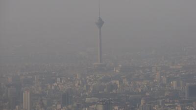 هوای تهران با شاخص کیفیت ۱۵۹ همچنان در وضعیت قرمز